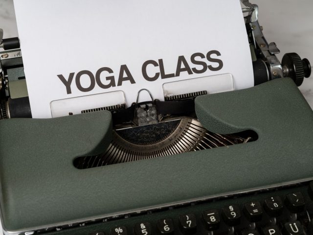 Le Yoga et l’Écriture : Un Duo Gagnant pour Votre Bien-Être