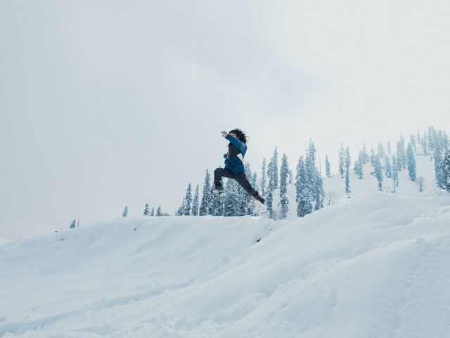Quelles activités physiques pratiquer pour rester actif en hiver ?